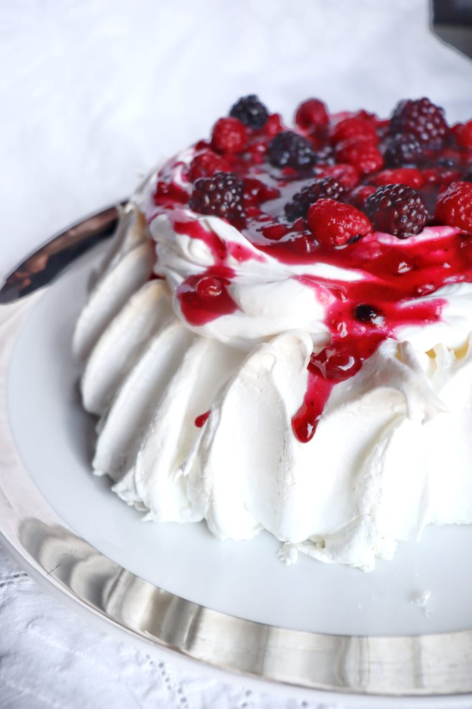 pavlova cake