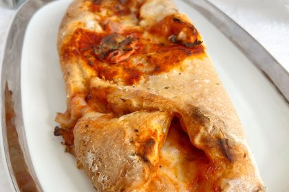 pizza a forma di cannolo