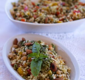 Tabulè di miglio con pesto e verdure
