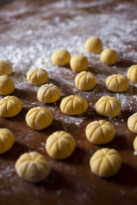 gnocchi di zucca senza glutine a forma di zucca