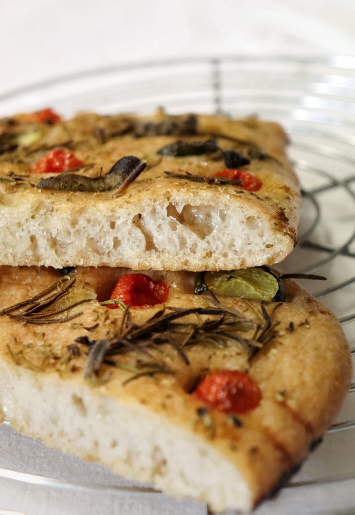 focaccia rustica senza glutine con grano saraceno e miscele naturali